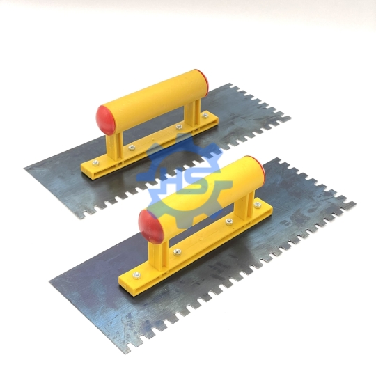 Bay Trét Thép Răng Cưa Cán Nhựa 30x11cm